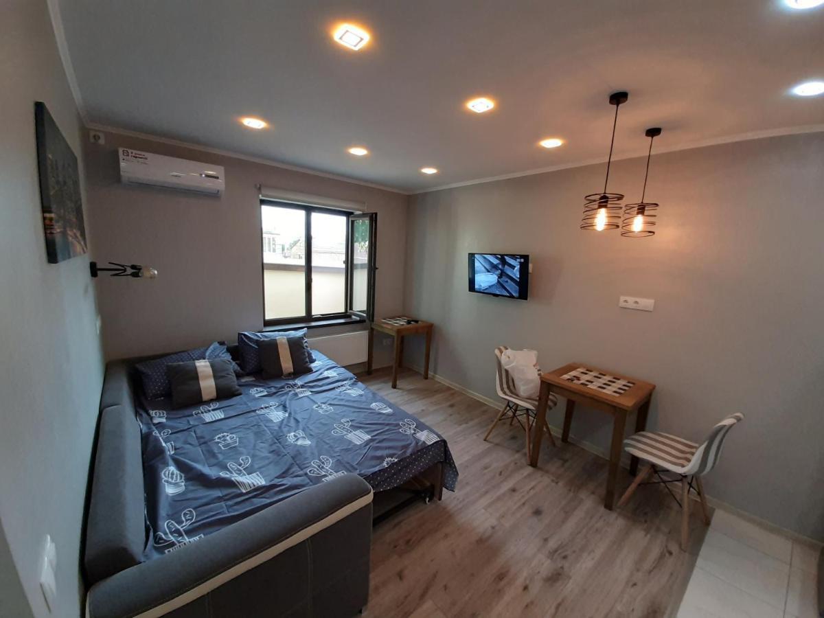 Апартаменты С Террасой И Гаражом Odessa Extérieur photo